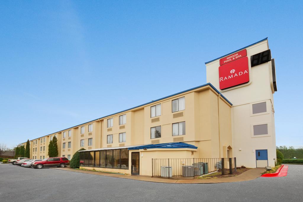 Comfort Inn Marietta-Atlanta Near Ballpark-Galleria Zewnętrze zdjęcie