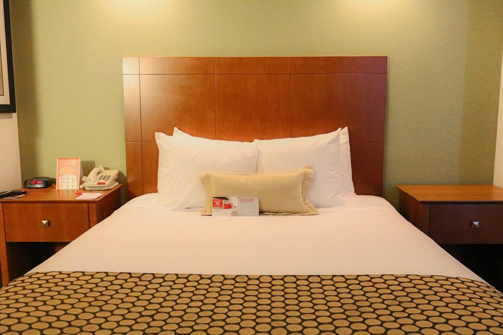 Comfort Inn Marietta-Atlanta Near Ballpark-Galleria Zewnętrze zdjęcie