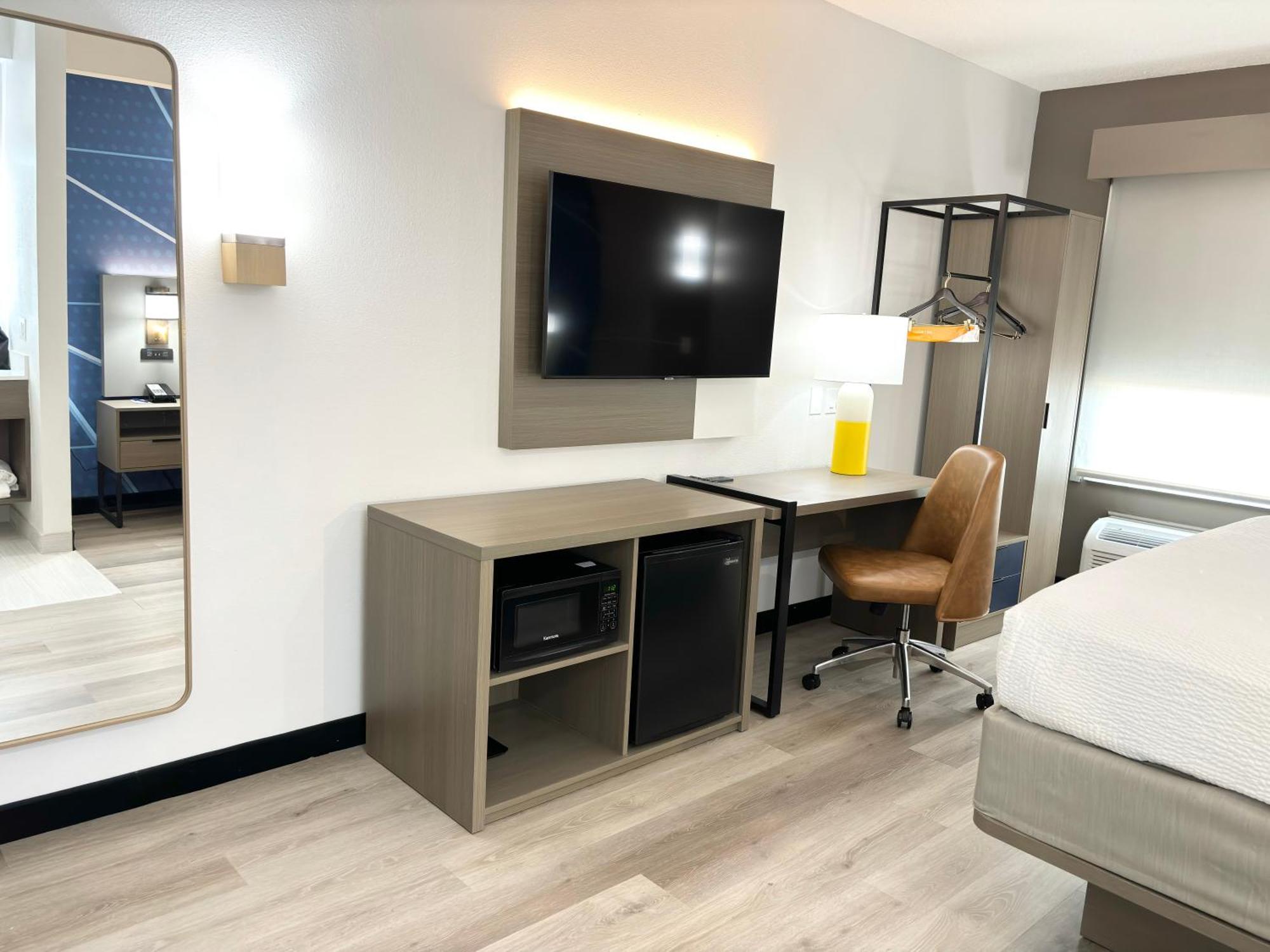Comfort Inn Marietta-Atlanta Near Ballpark-Galleria Zewnętrze zdjęcie