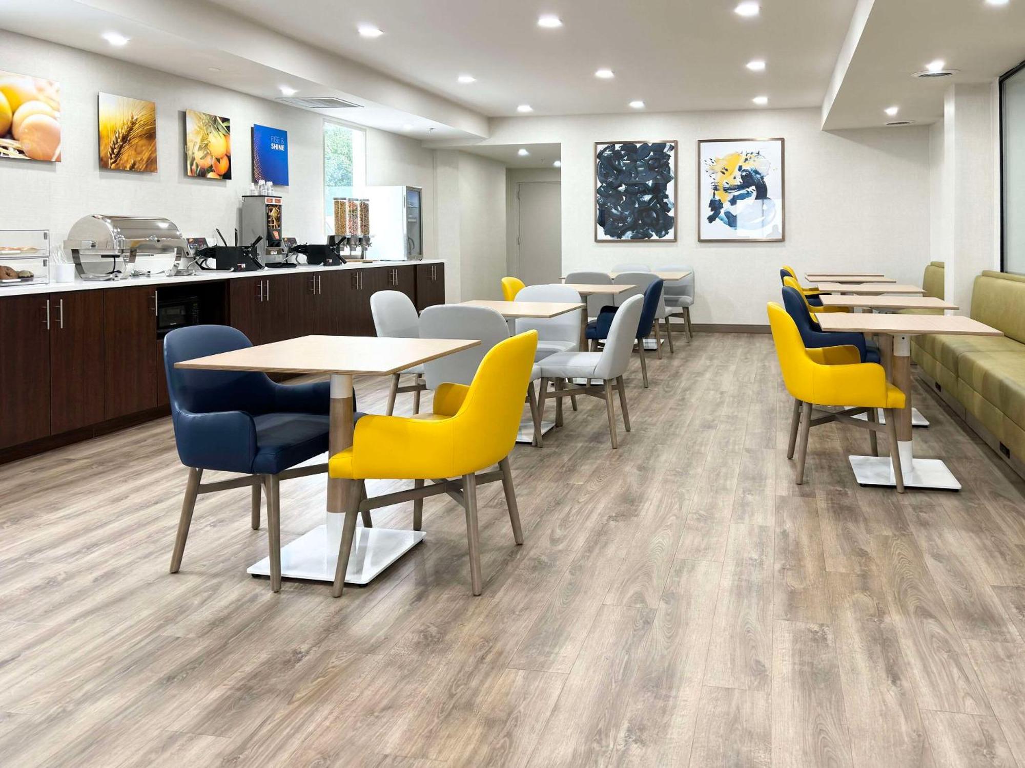 Comfort Inn Marietta-Atlanta Near Ballpark-Galleria Zewnętrze zdjęcie